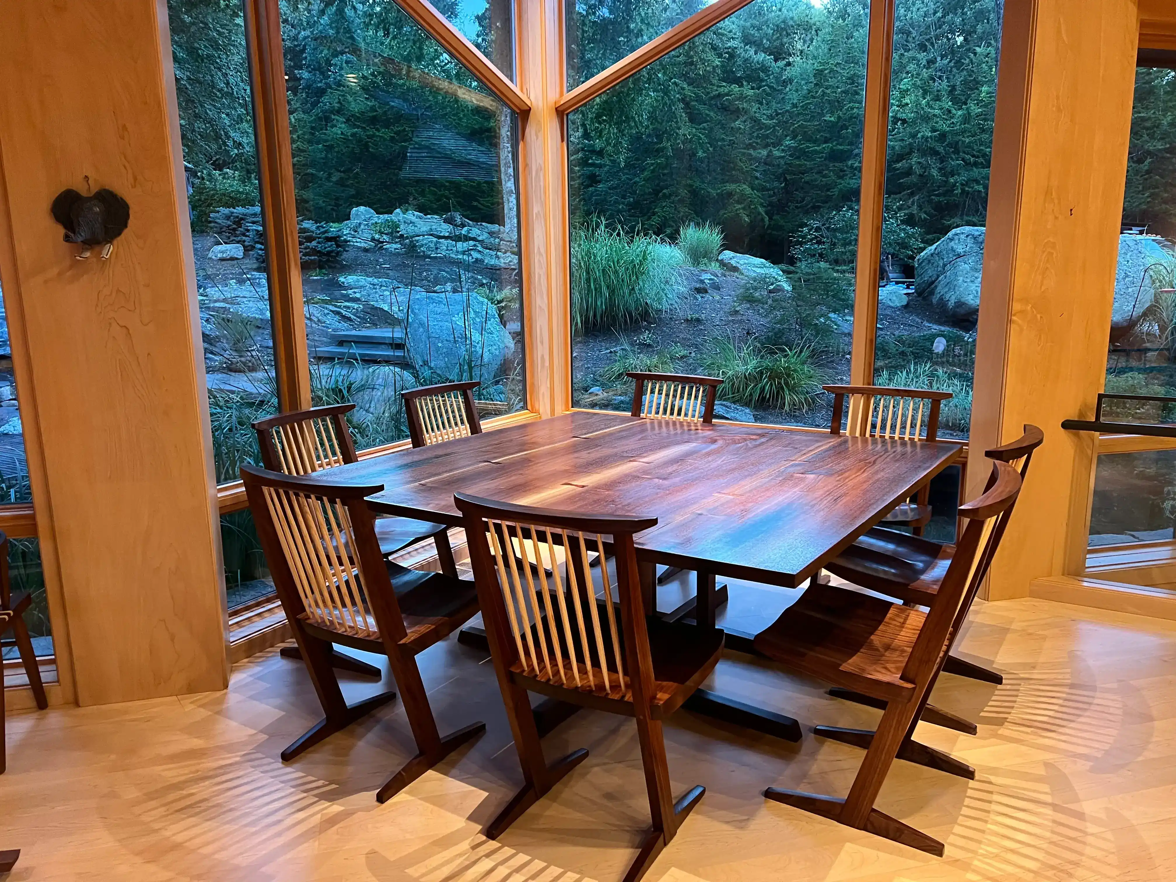 cove-dining-table-carousel-1