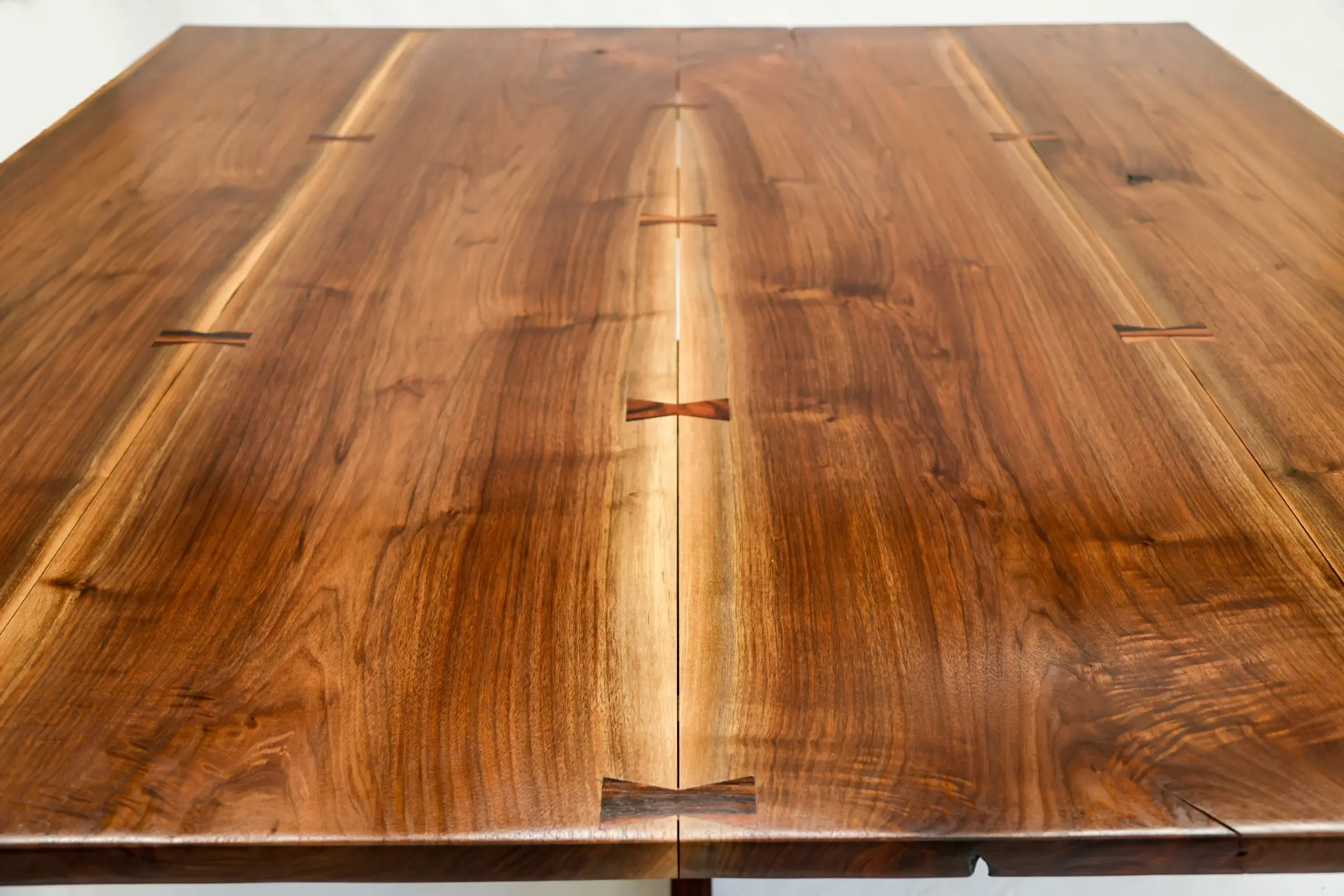 cove-dining-table-carousel-4